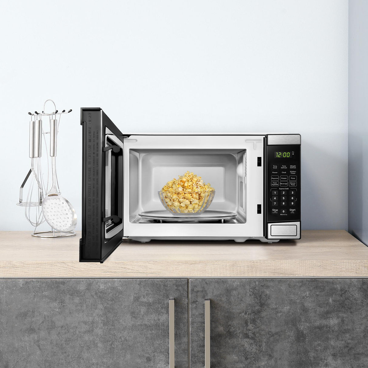 Danby 0.7 cu. ft. Countertop Microwave in Stainless Steel