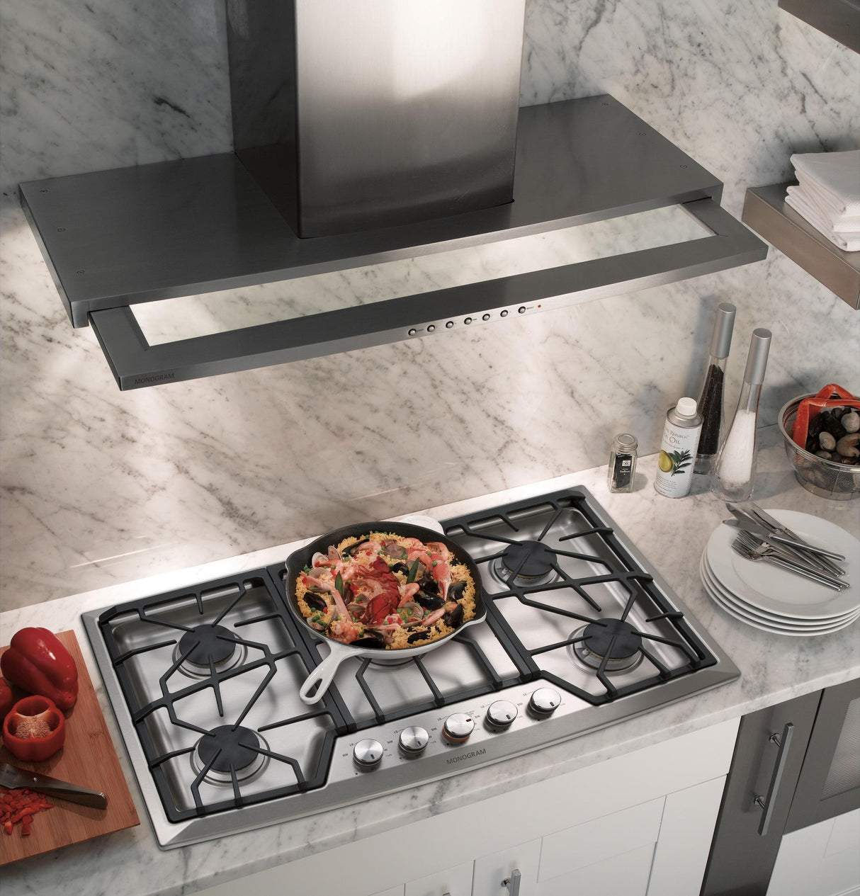 Monogram 36" Stainless Steel Gas Cooktop (Natural Gas)