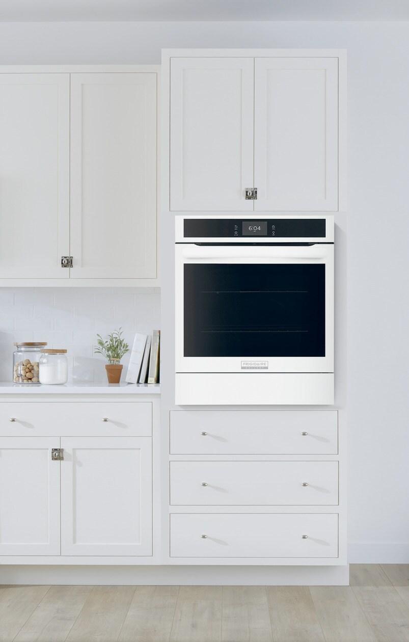 24" Single Electric Wall Oven with Air Fry