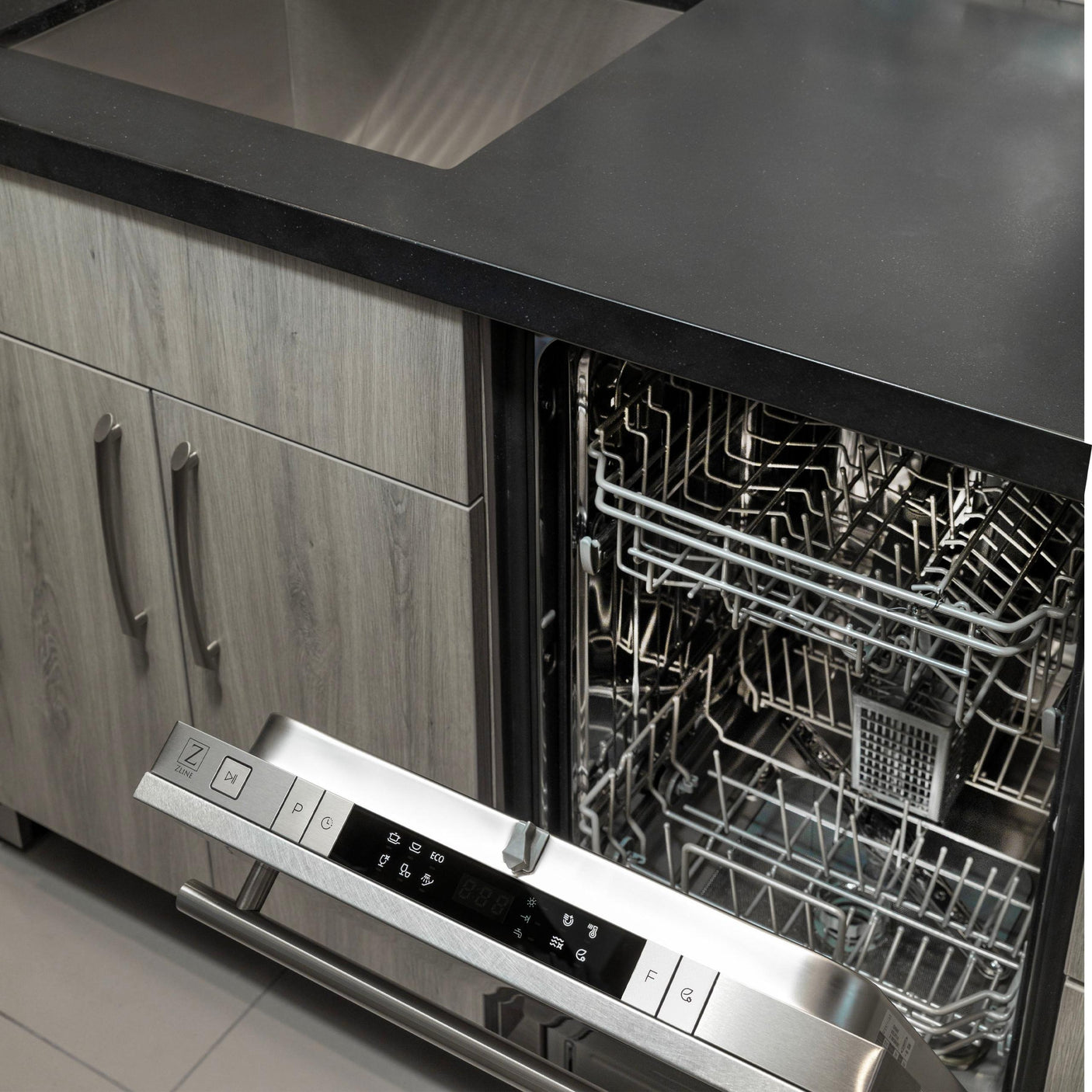 ZLINE 24 in. Top Control Dishwasher with Stainless Steel Tub and Modern Style Handle, 52dBa (DW-24) [Color: DuraSnow]