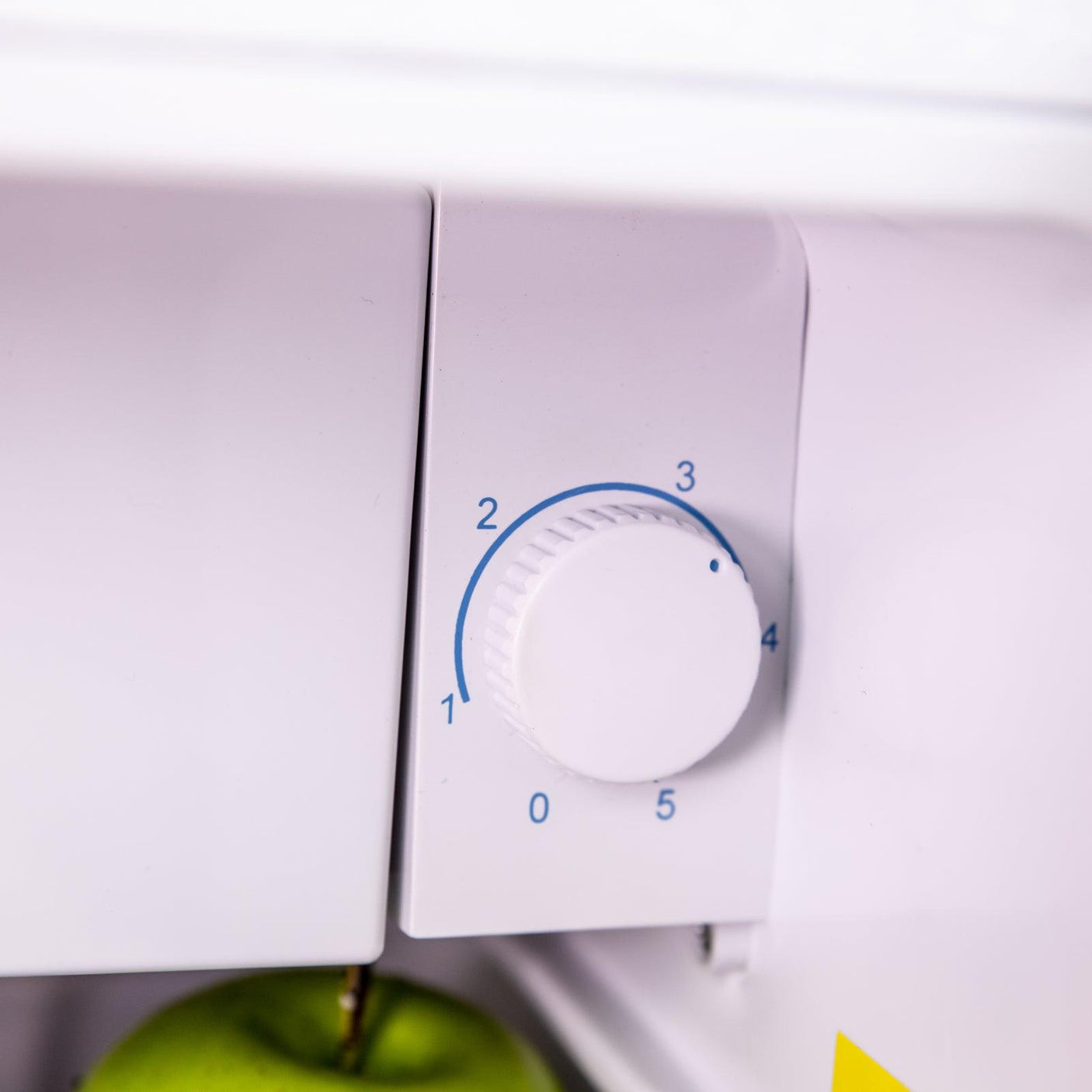 Avanti 1.6 cu. ft. Compact Refrigerator - White