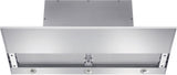 DA 3698 - Built-in ventilation hood with motorized pull-out canopy for maximum convenience.