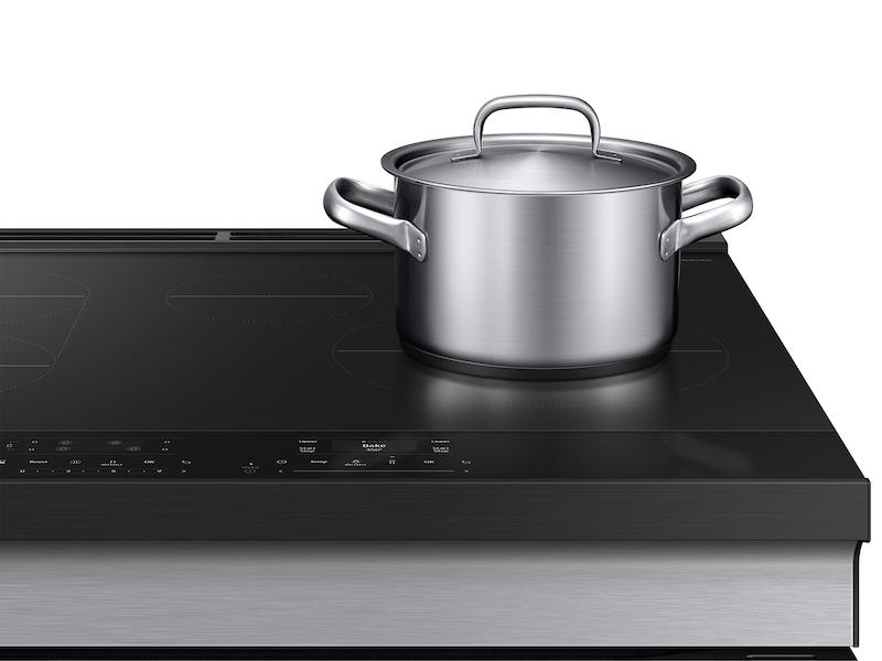 Bespoke Smart Slide-In Induction Range 6.3 cu. ft. with Flex Duo™ & Ambient Edge Lighting™ in Stainless Steel