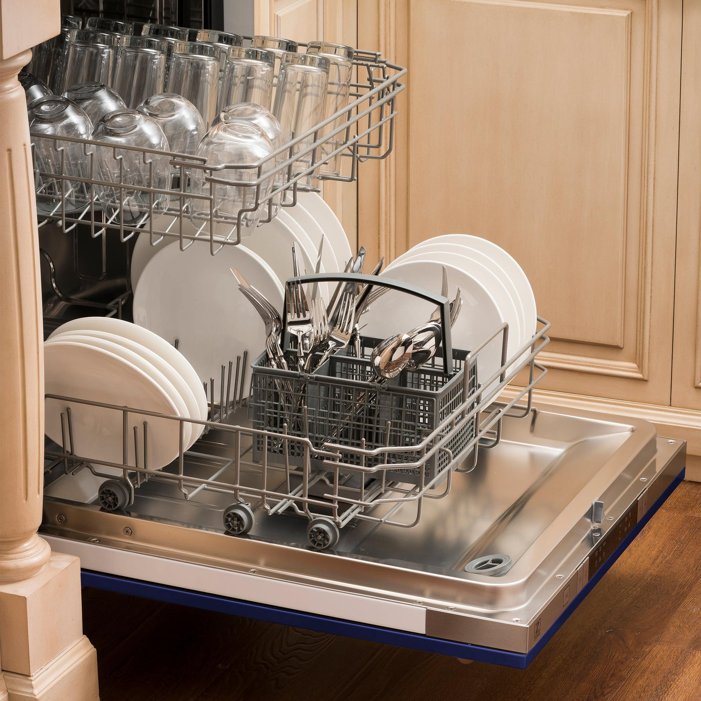 ZLINE 24 in. Top Control Dishwasher with Stainless Steel Tub and Traditional Style Handle, 52dBa (DW-24) [Color: Blue Matte]