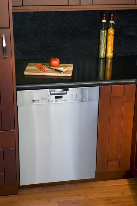 Prefinished, Fullsize Dishwasher