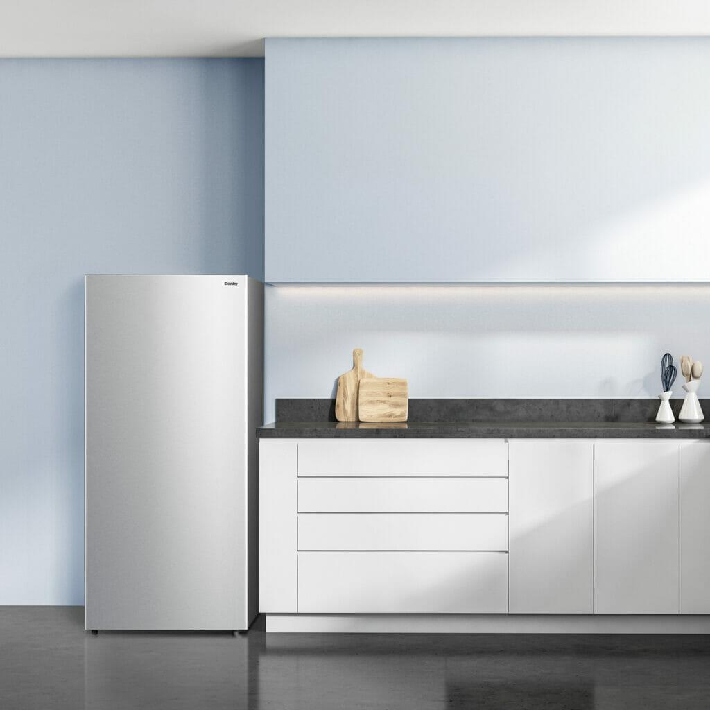 DANBY DUFM068A1SCDB Danby 6.8 cu. ft. Convertible Upright Freezer