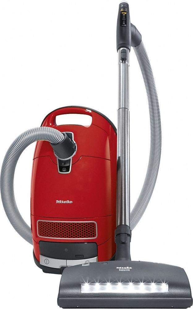 Complete C3 HomeCare+ PowerLine - SGPE0 canister vacuum cleaners with handle controls and electrobrush for the greatest demands.