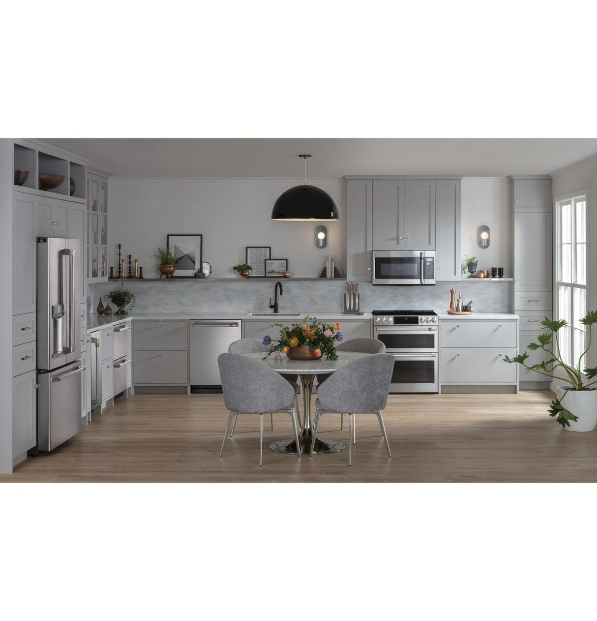 Café™ Ice Maker Door Kit