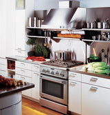 GE Monogram® 30" Dual-Fuel Professional Range with 4 Burners (Liquid Propane)