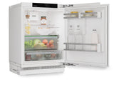 Fridge suitable for undercounter installation with EasyFresh