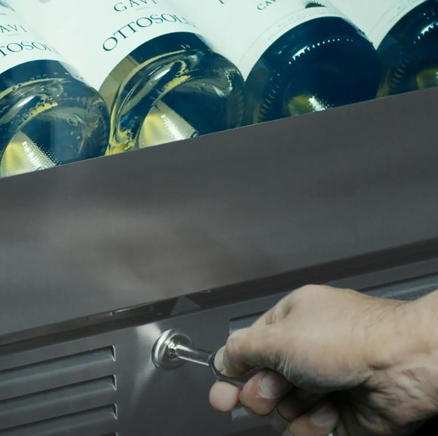 30" Beverage/Wine Double Door Black SS & Glass
