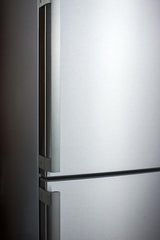 Frost-free Bottom Freezer Refrigerator In Stainless Steel With Factory Installed 8 Lb. Icemaker and Digital Controls