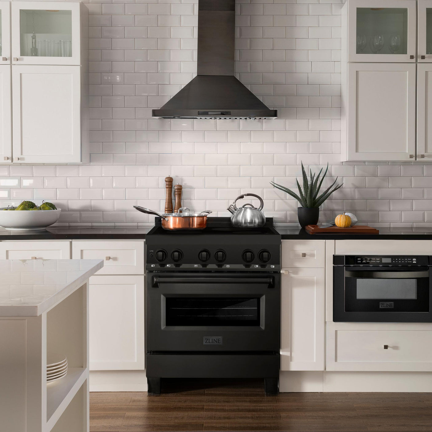 ZLINE Induction Range with a 4 Element Stove and Electric Oven in Black Stainless Steel (RAIND-BS-30)