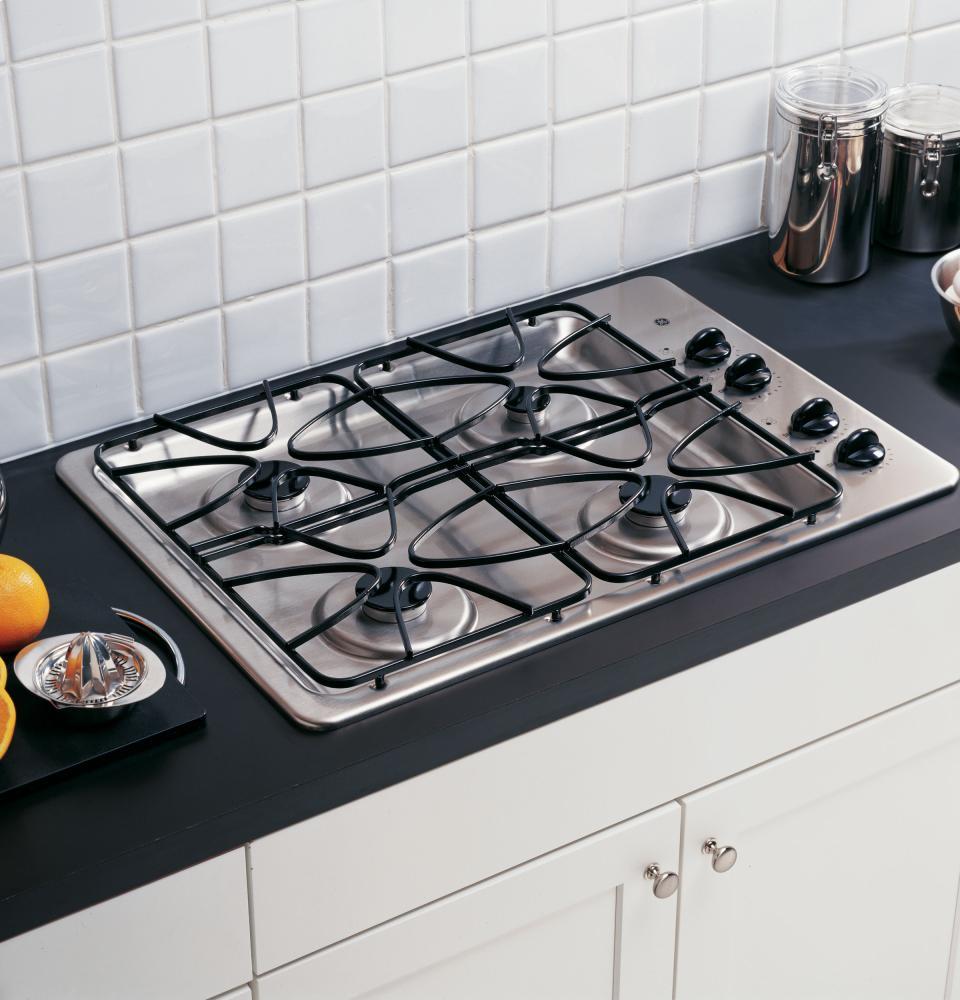 GE® 30" Built-In Gas Cooktop