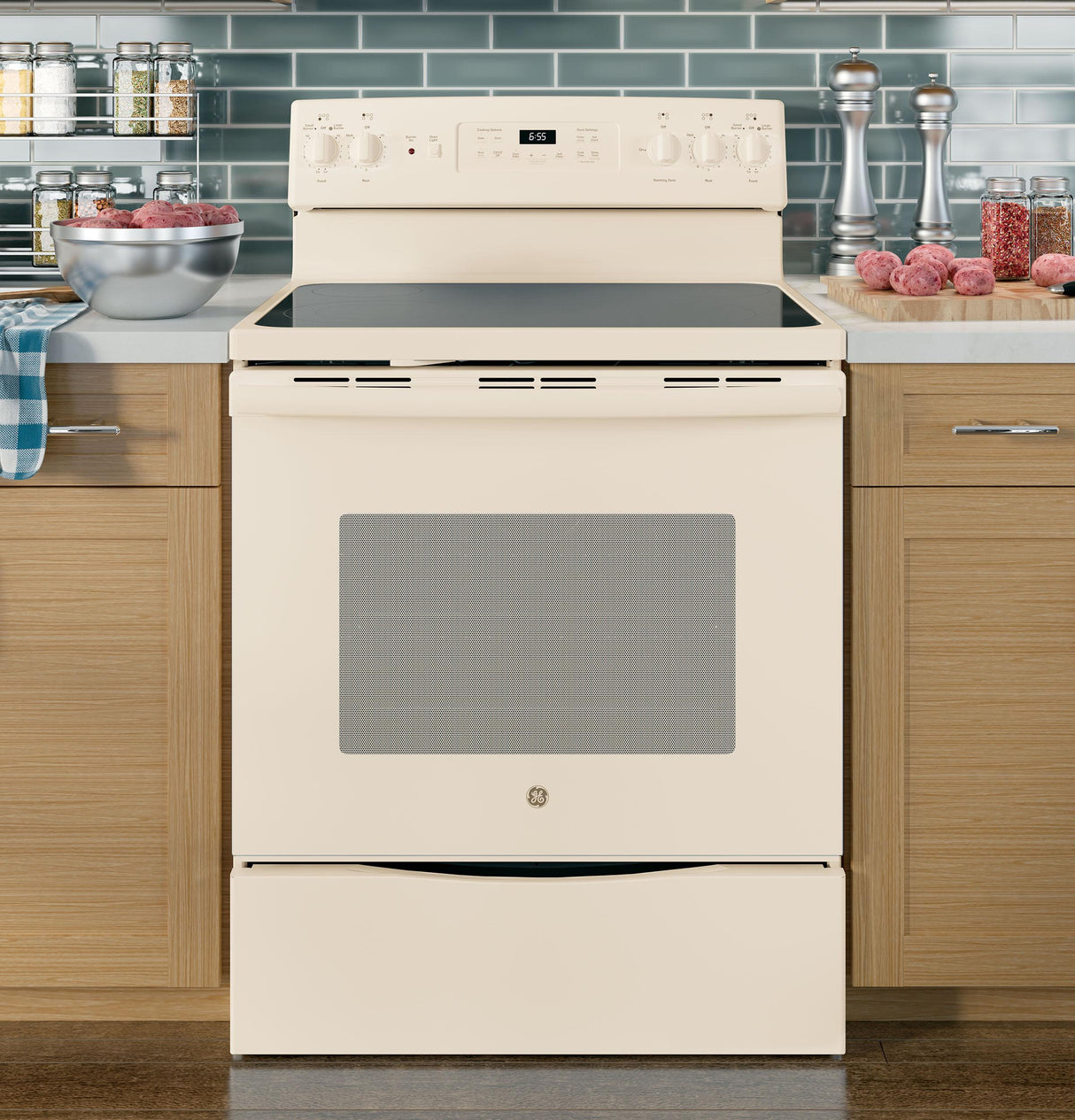 GE® 30" Free-Standing Electric Convection Range