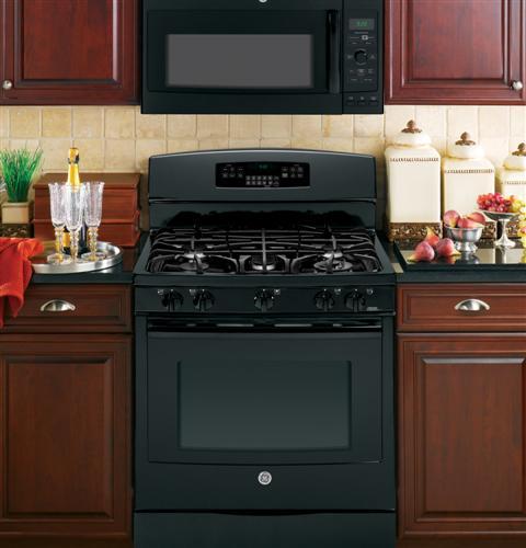 GE Profile™ Series 30" Free-Standing Self Clean Gas Range