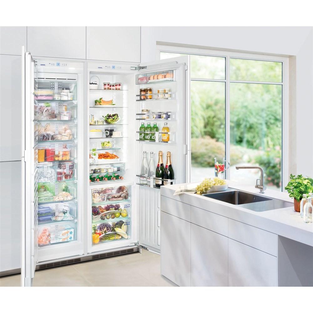 Built-In ALL Refrigerator 24", BioFresh, Right Hinge