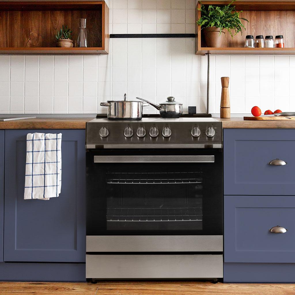 Danby 30 Slide in Smooth Top Electric Range with Knob Controls in Stainless Steel
