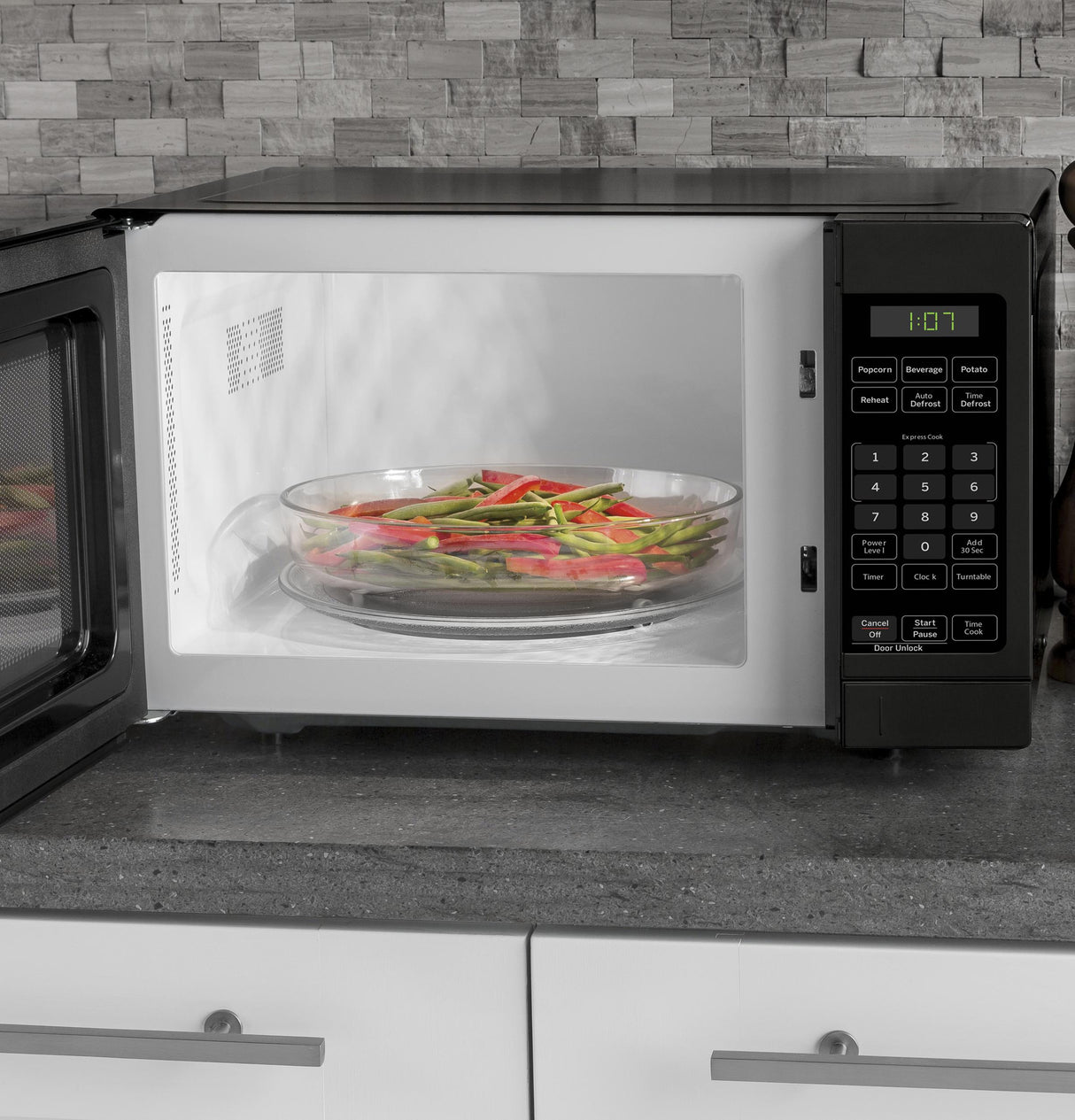 GE® 0.7 Cu. Ft. Capacity Countertop Microwave Oven