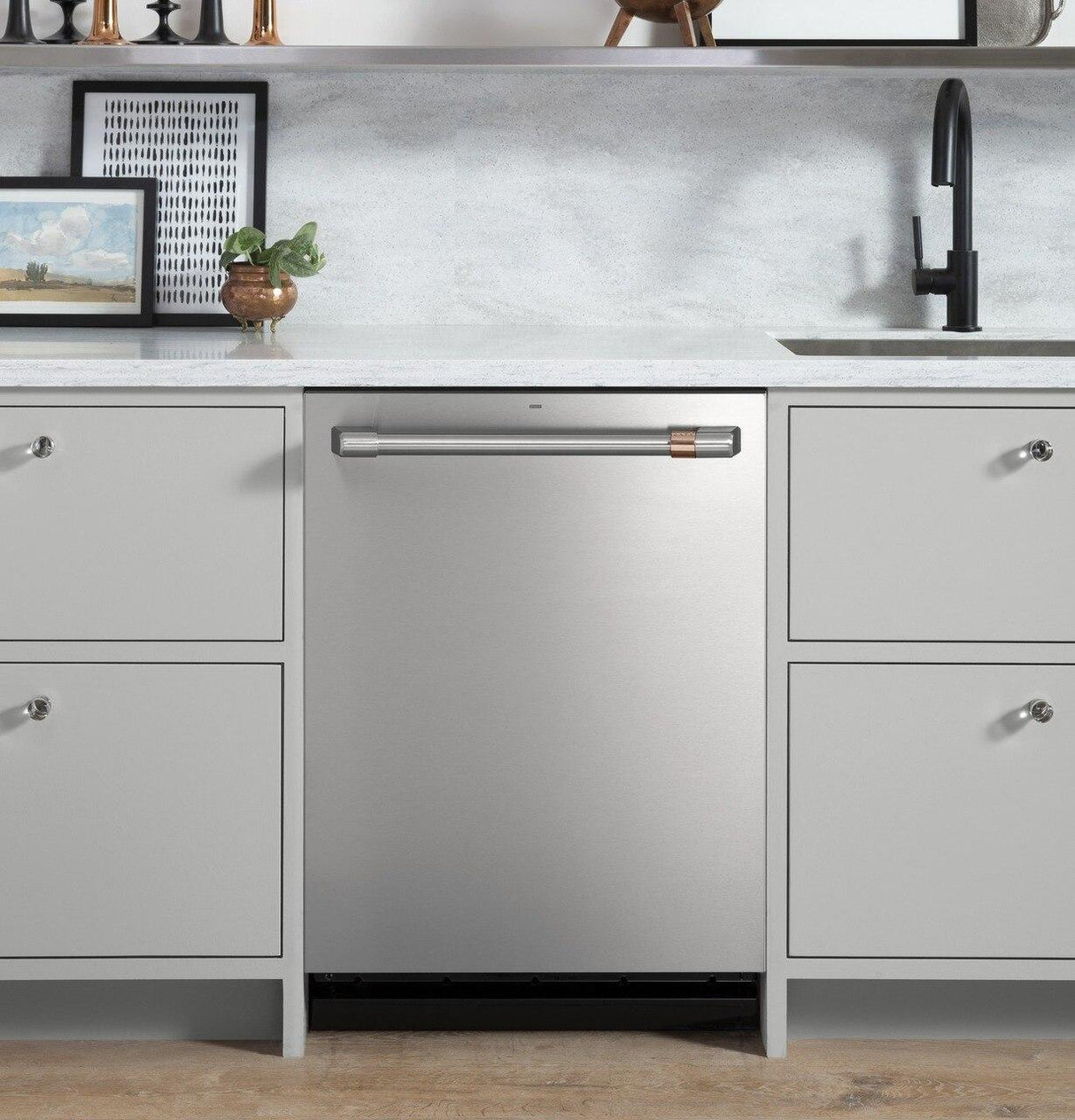 Café™ Stainless Steel Interior Dishwasher with Sanitization and Ultra Dry
