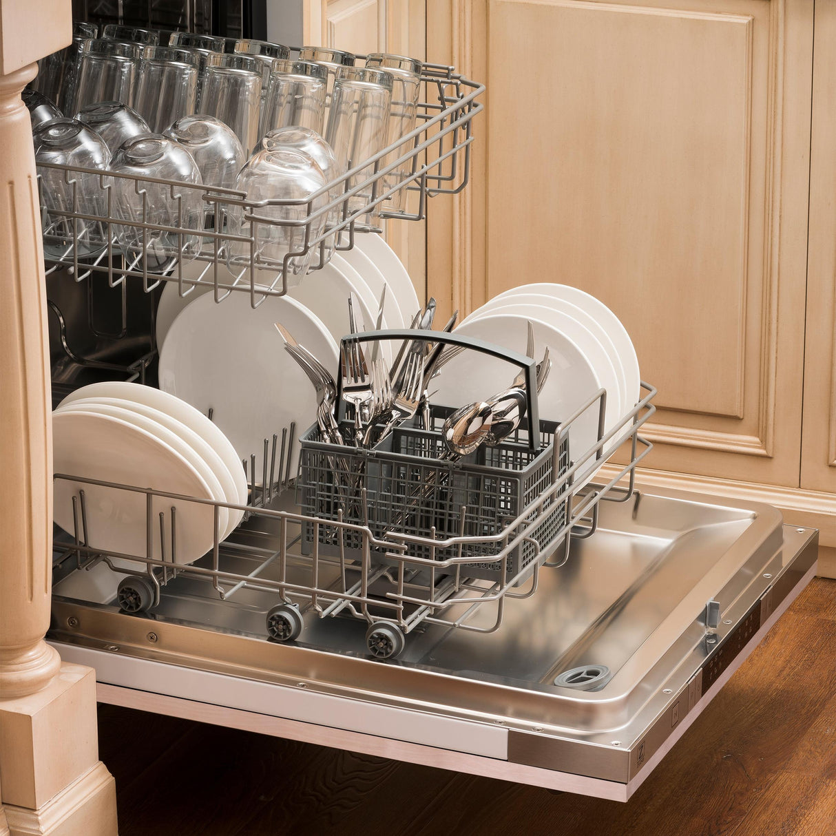 ZLINE 24 in. Top Control Dishwasher with Stainless Steel Tub and Traditional Style Handle, 52dBa (DW-24) [Color: Unfinished Wood]
