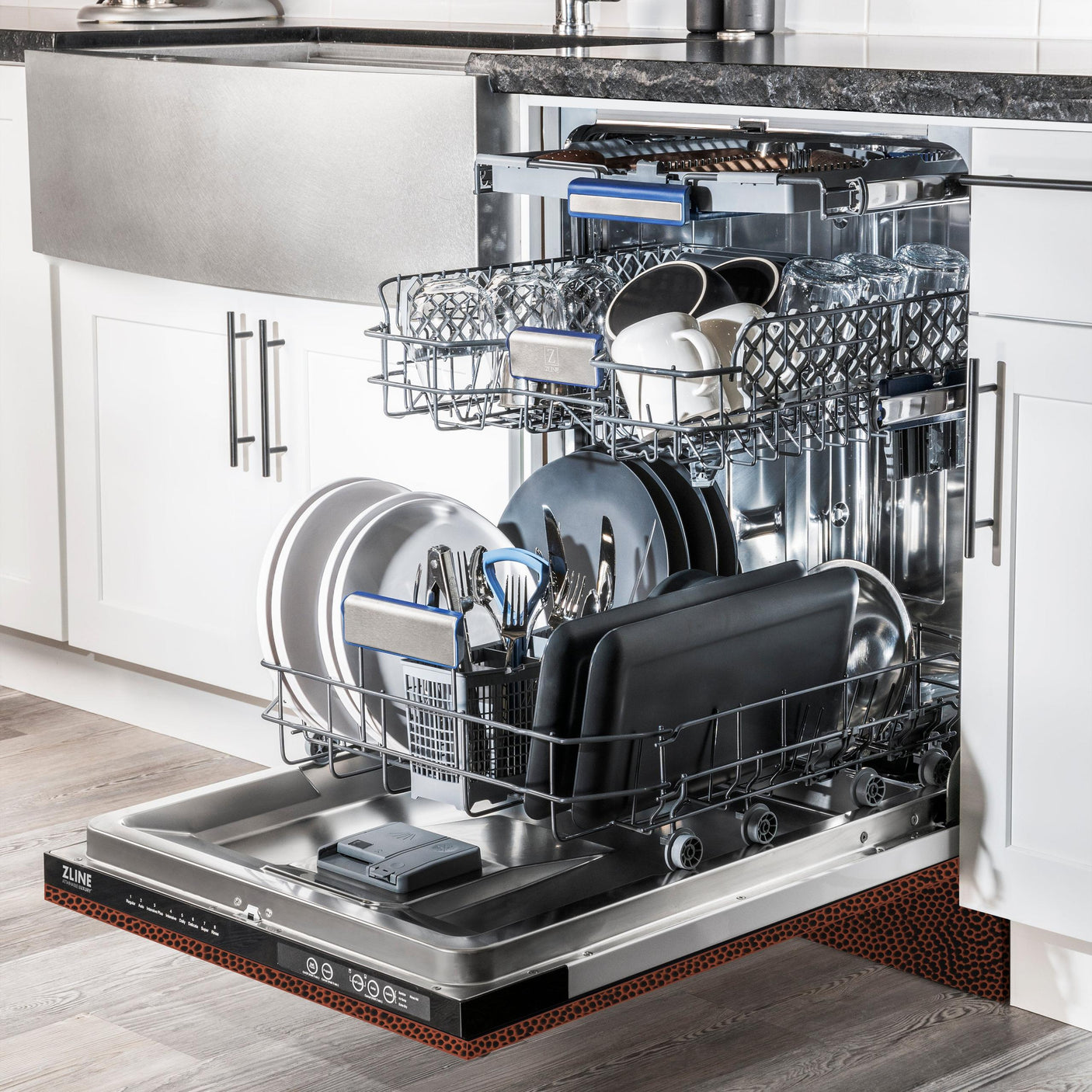 ZLINE 24" Tallac Series 3rd Rack Dishwasher with Traditional Handle, 51dBa (DWV-24) [Color: Hand Hammered Copper]