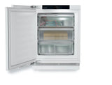 Freezer suitable for undercounter installation with NoFrost