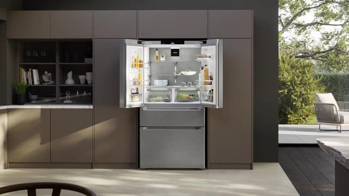 French Door fridge-freezer with 2 freezer drawers and IceMaker and InfinitySpring