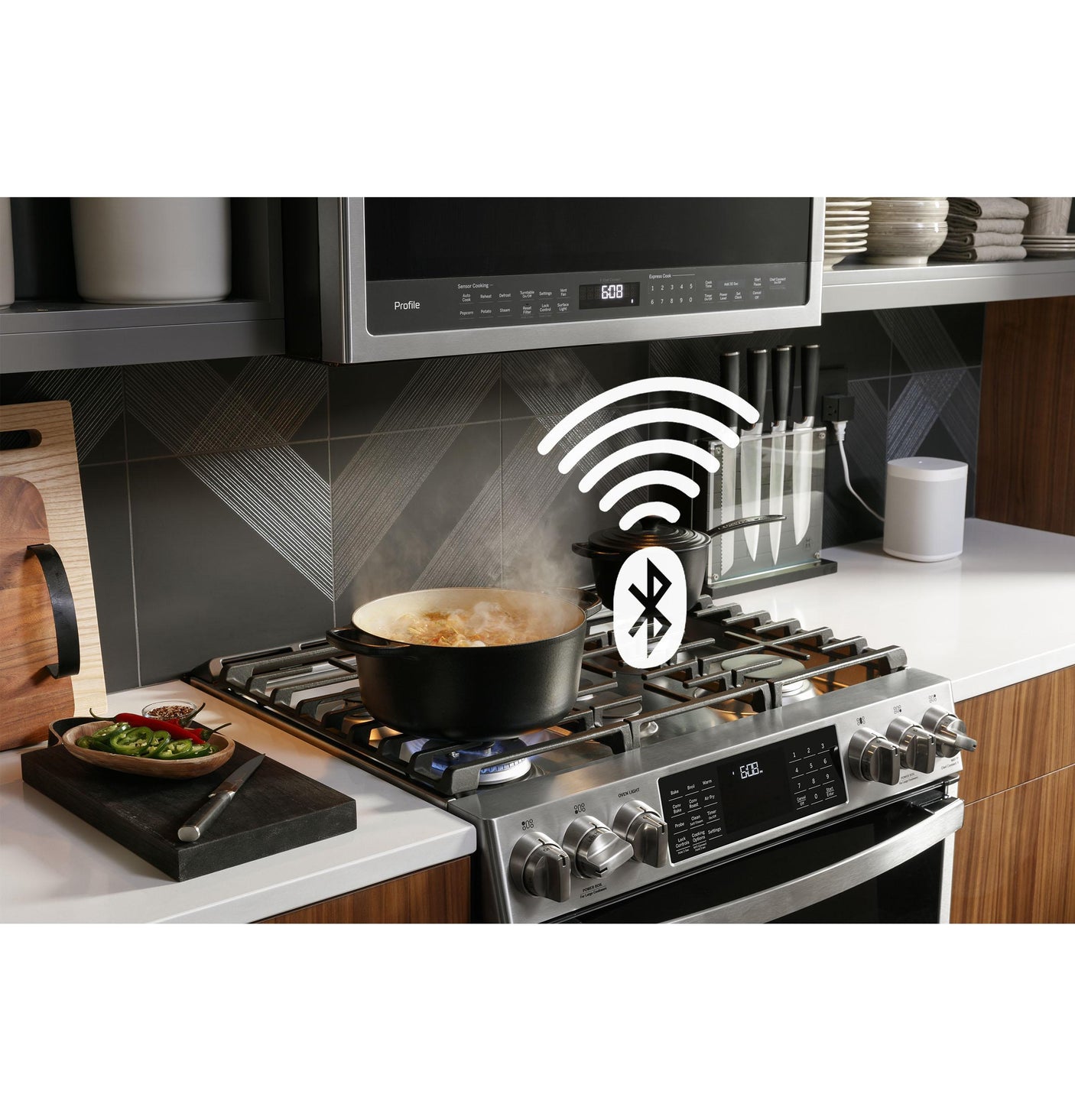 GE Profile™ 30" Smart Dual Fuel Slide-In Front-Control Fingerprint Resistant Range