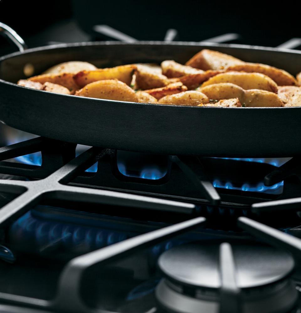 GE® 30" Free-Standing Gas Convection Range