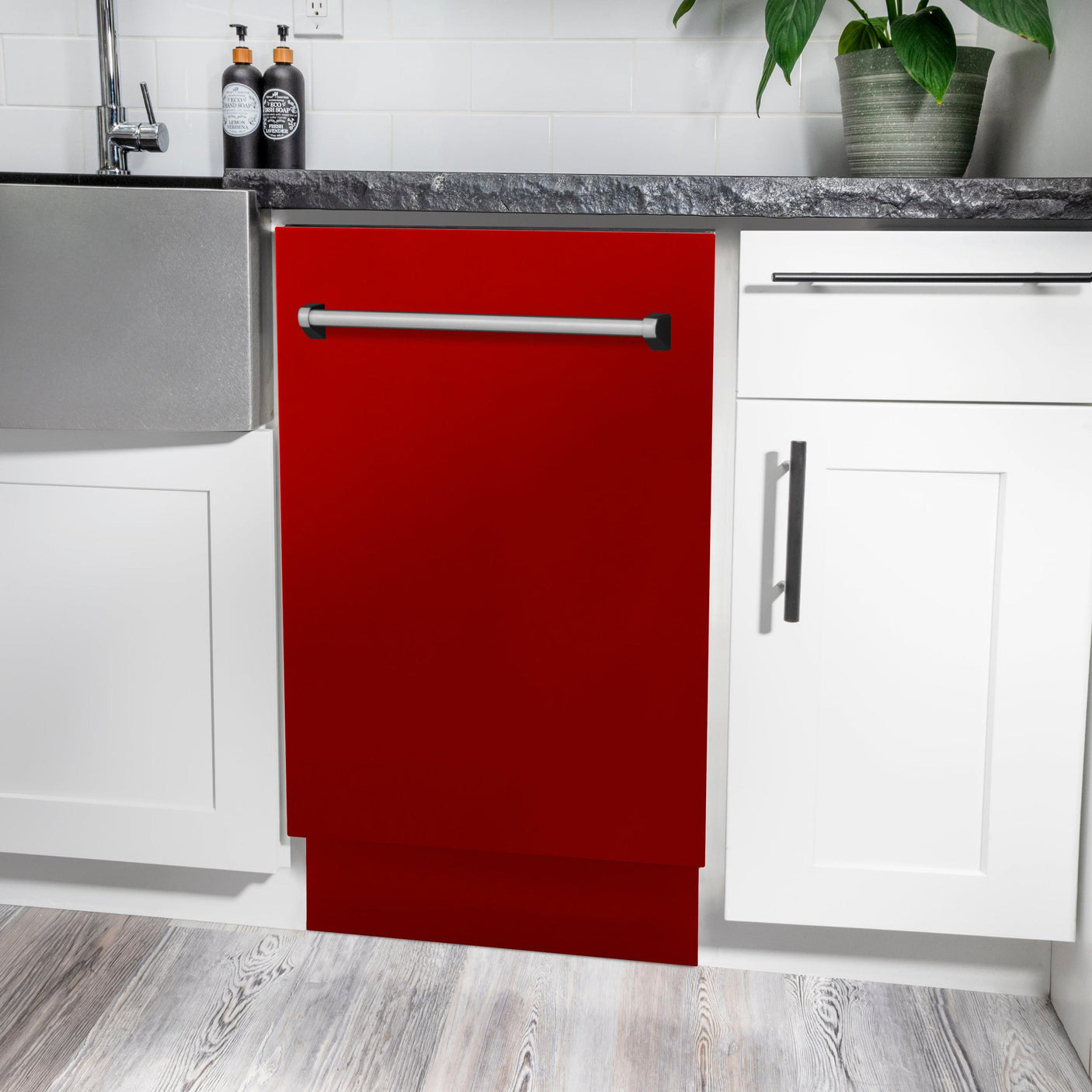 ZLINE 18" Tallac Series 3rd Rack Top Control Dishwasher with Traditional Handle, 51dBa [Color: Red Gloss]