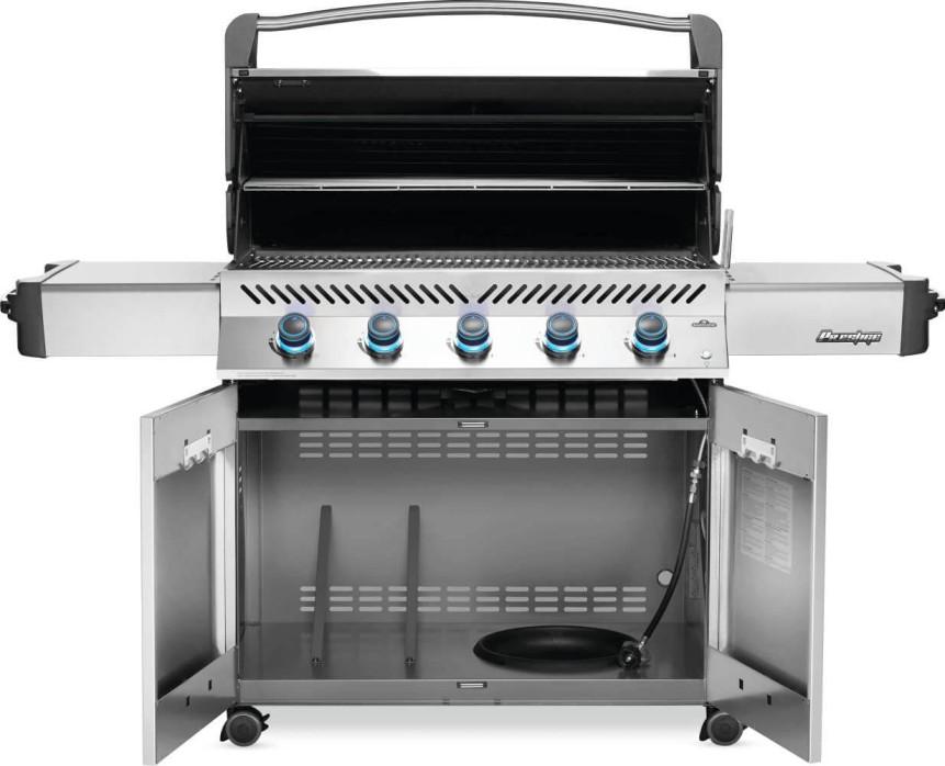 Prestige 665 Gas Grill , Natural Gas, Stainless Steel