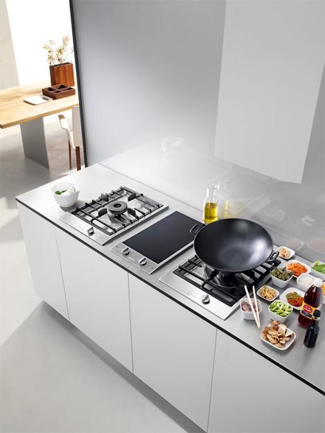CS1000 Series Combisets Model: CS1112E Ceramic Double Burner™