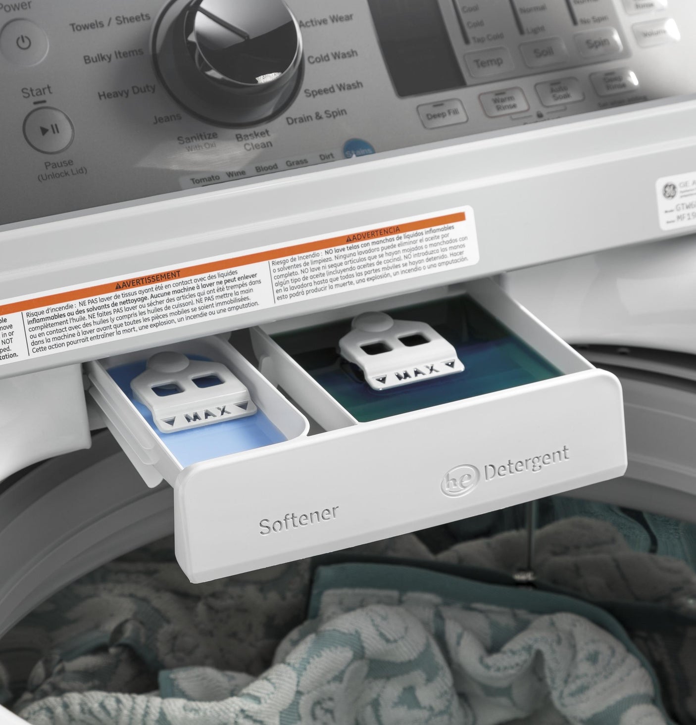GE® 4.6 cu. ft. Capacity Washer with Stainless Steel Basket