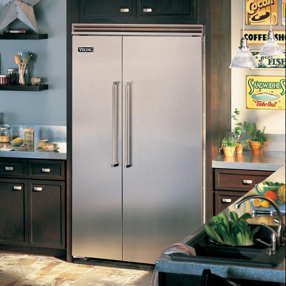48" Side-by-Side Refrigerator/Freezer - VCSB5484