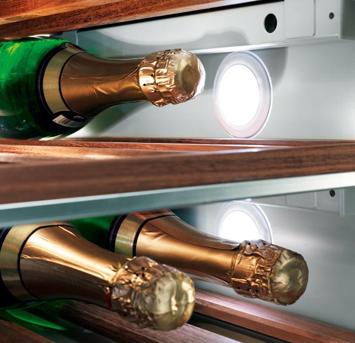 24" Wine Storage Unit (Integrated, right-hinge)