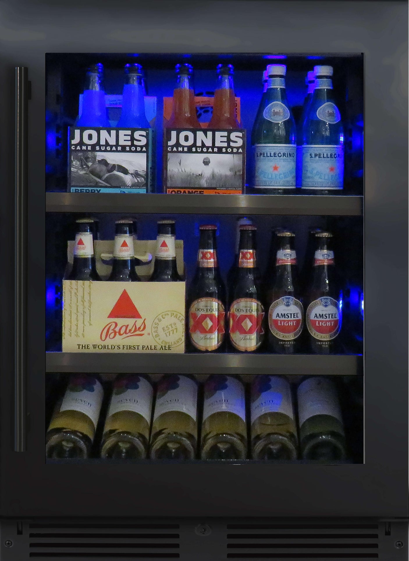 Beverage Center 24" Black Stainless RH