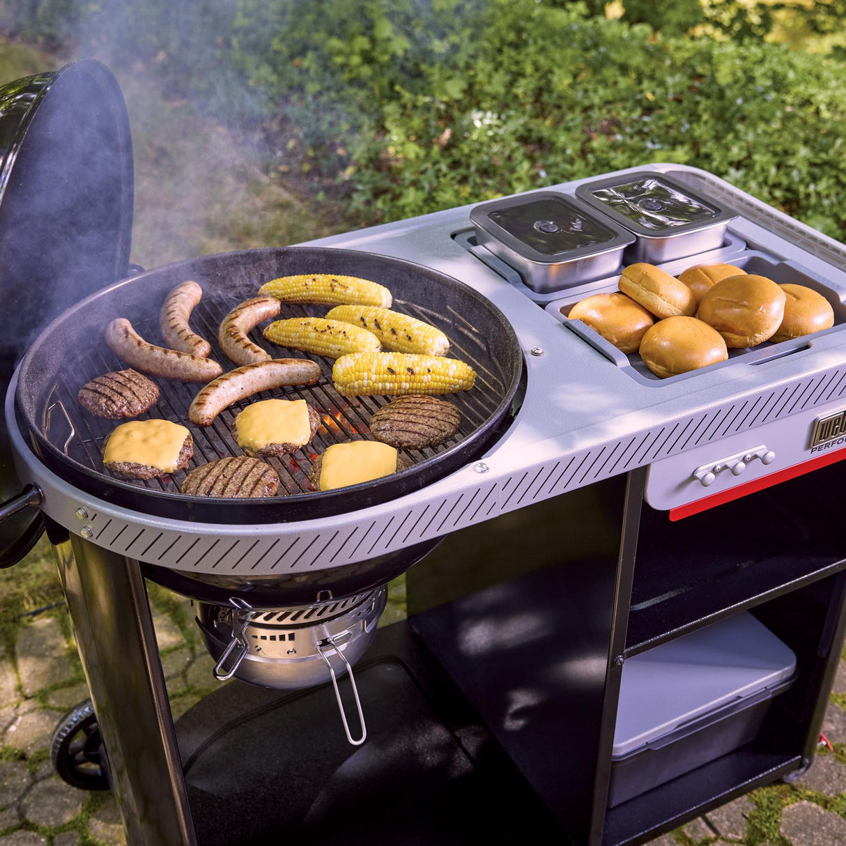 22 Performer™ Premium Charcoal Grill - Black