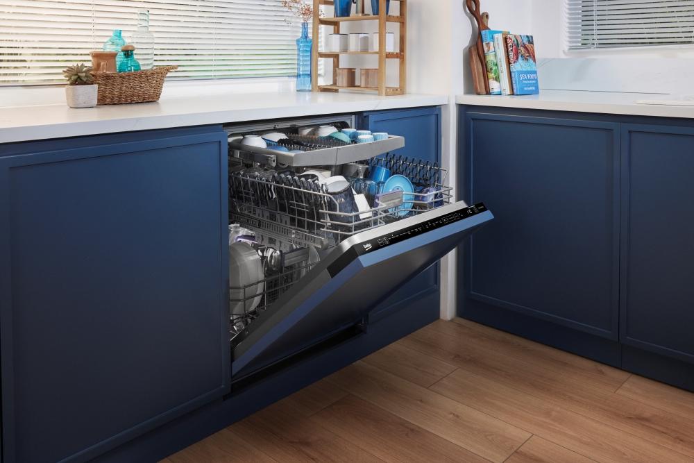 Tall Tub Dishwasher with (16 place settings, 39.0