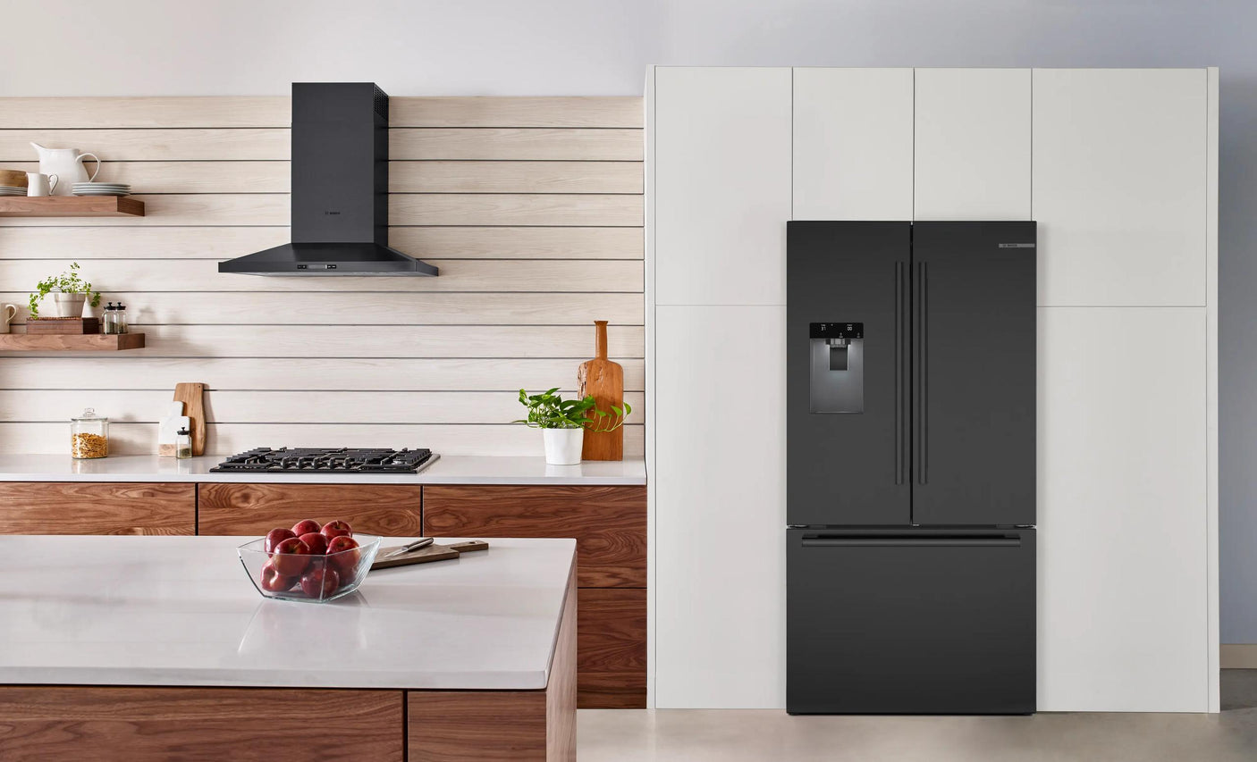 500 Series French Door Bottom Mount Refrigerator 36" Black Stainless Steel, Total No Frost