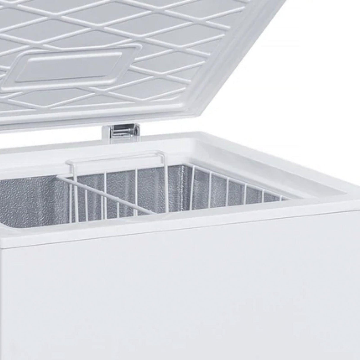 3.5 cu. ft. Chest Freezer - White / 3.5 cu. ft.