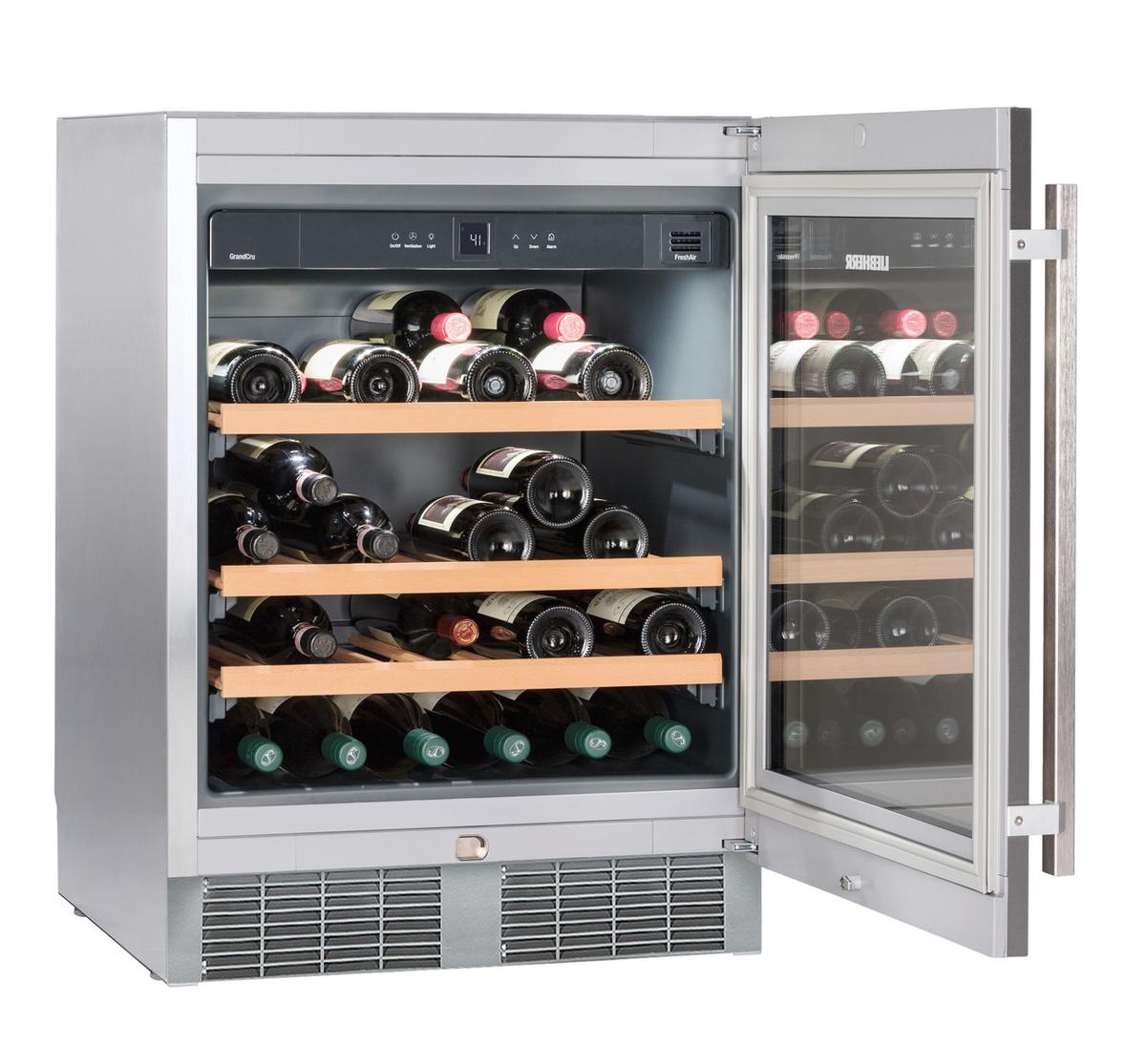 Undercounter Wine Cabinet, 24", Lock, 1 Zone, Reversible Door