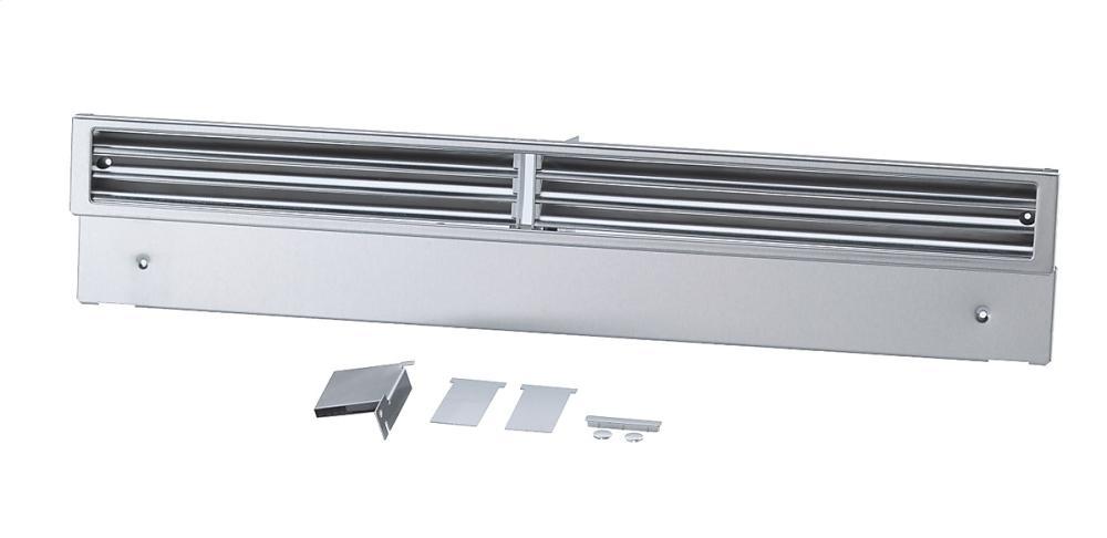 KG 1390 ss Lower plinth vent grill for high-quality plinth panelling of your MasterCool refrigerator.