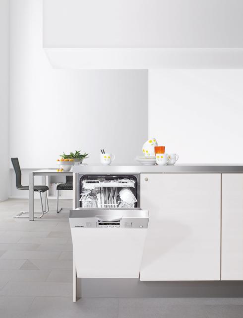 Integrated, Slimline Dishwasher