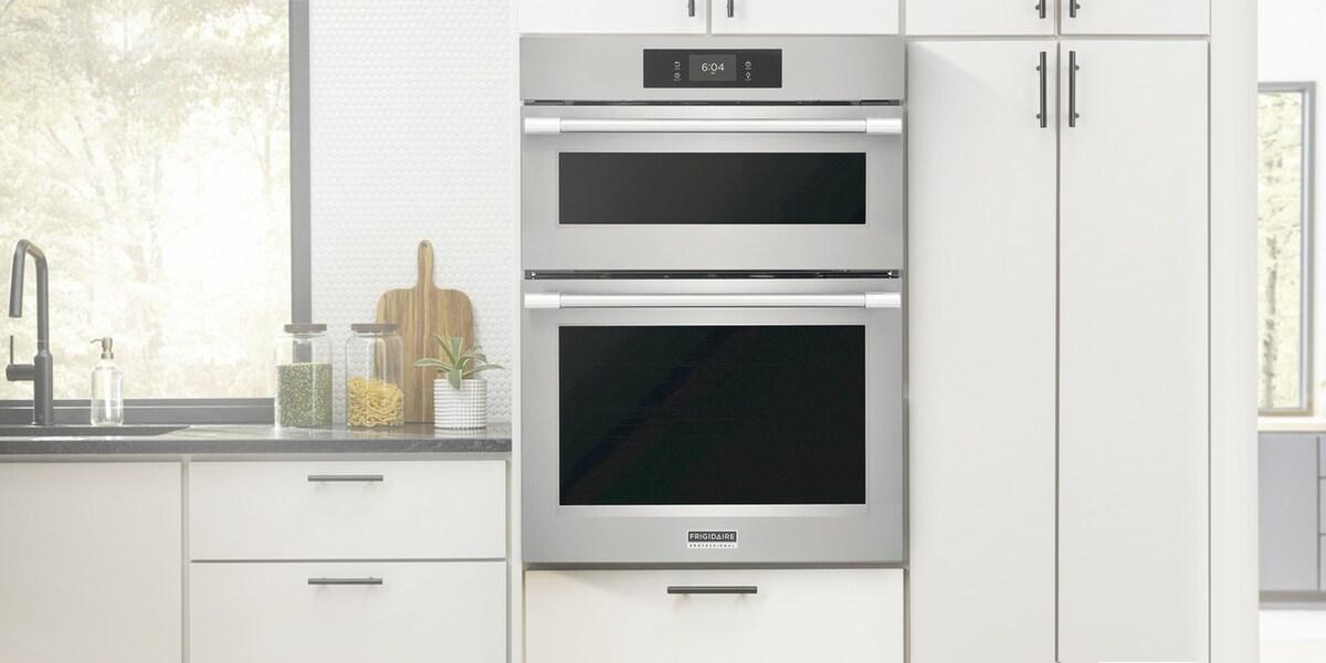 30" Electric Wall Oven and Microwave Combination with Total Convection