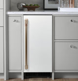 Café™ Ice Maker Door Kit