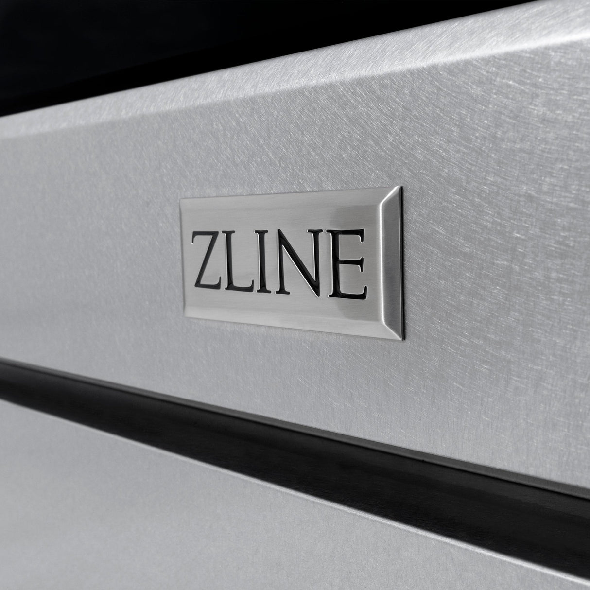 ZLINE 30 in. 4.2 cu. ft. 4 Burner Gas Range with Convection Gas Oven in DuraSnow' Stainless Steel (SGRS-30)