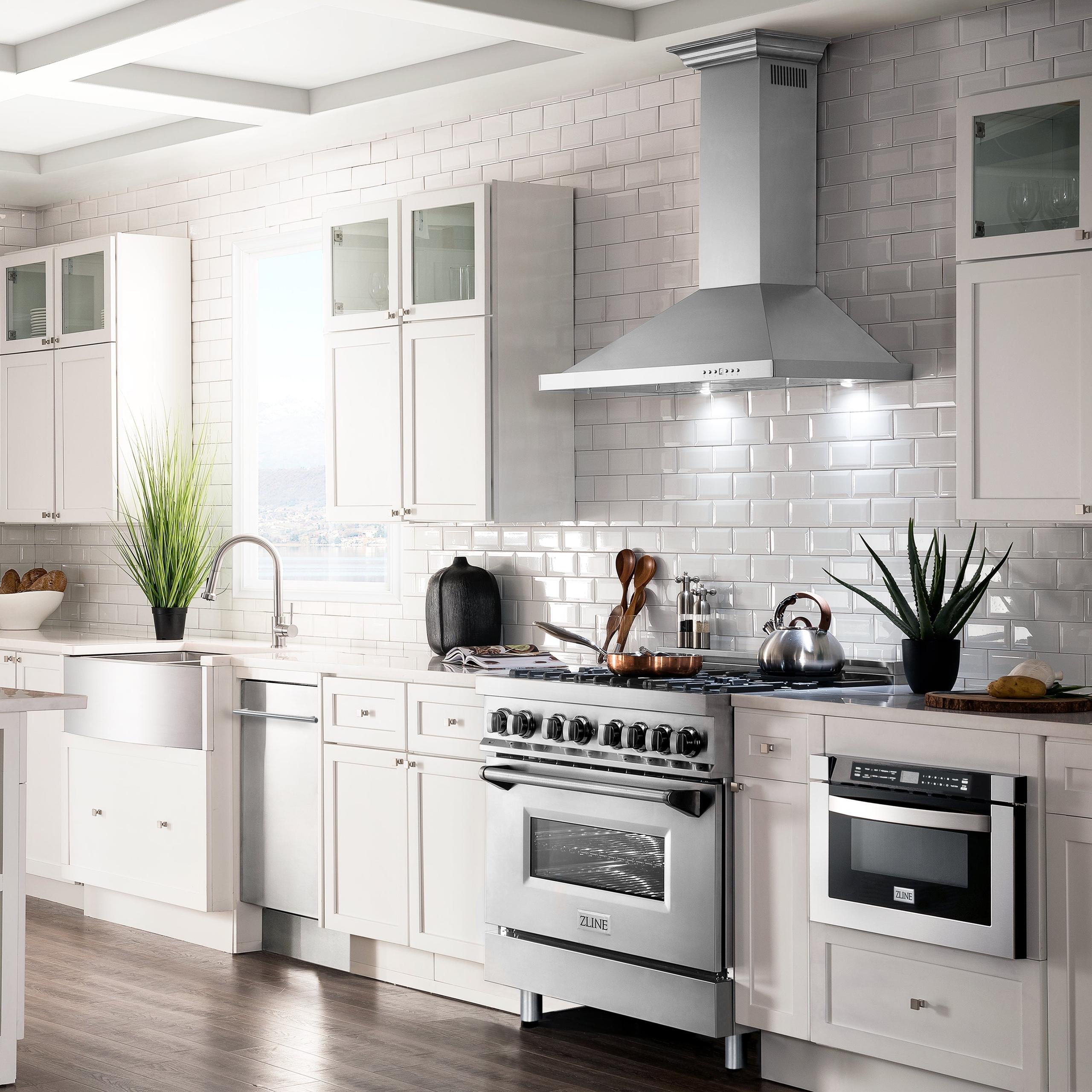 ZLINE KITCHEN AND BATH KBCRN24 ZLINE Convertible Vent Wall Mount Range Hood in Stainless Steel with Crown Molding KBCRN Park Ave Appliance