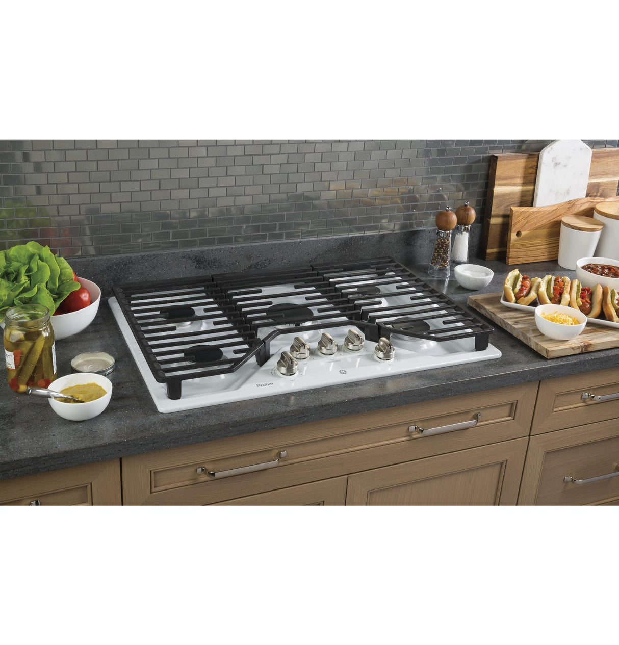 GE Profile™ 30" Built-In Gas Cooktop