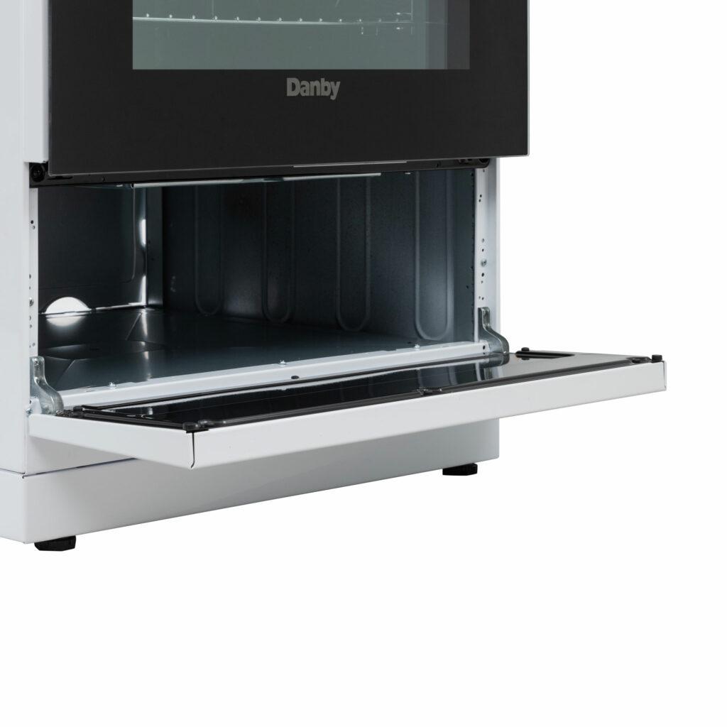 Danby 24" Wide Gas Range in White